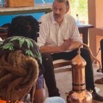 of obtaining Vetiver essential oil by steam distillation